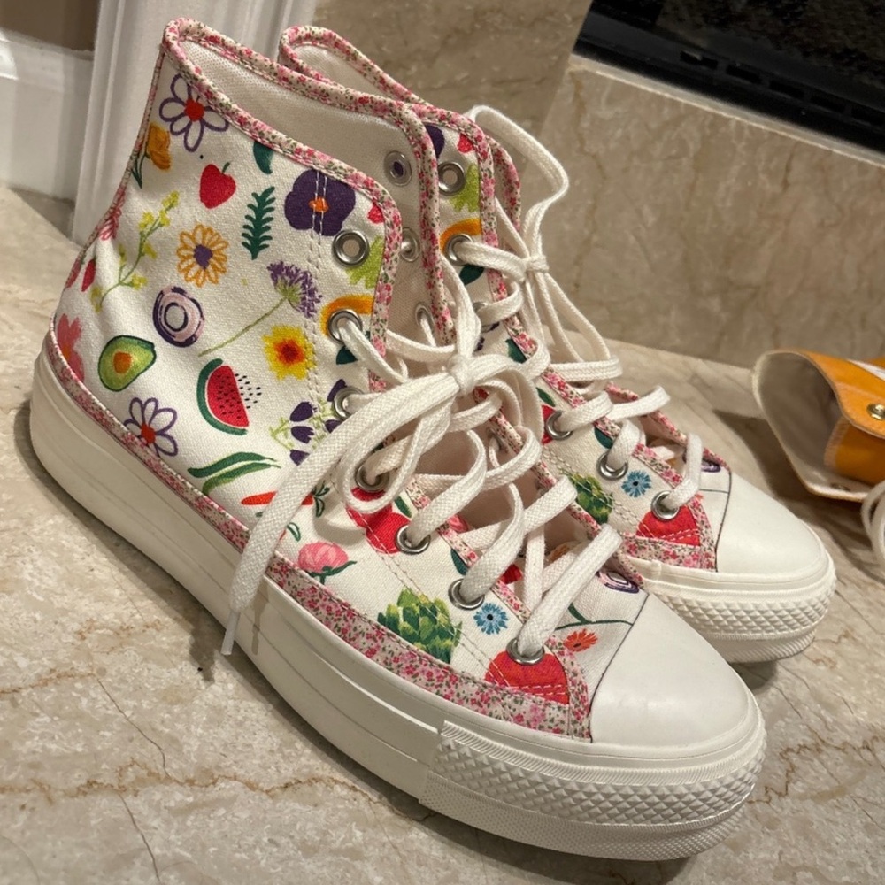 Converse